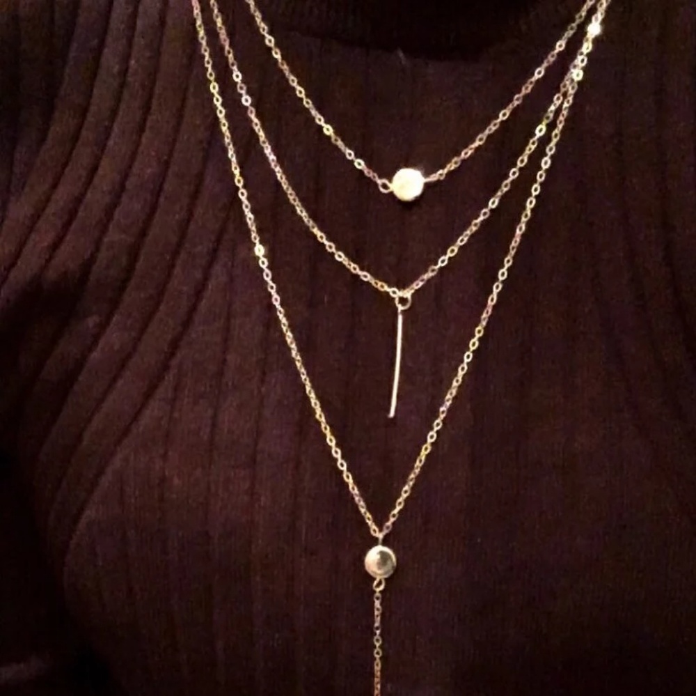 5/$25 Delicate dainty layered necklace - Picture 3 of 4